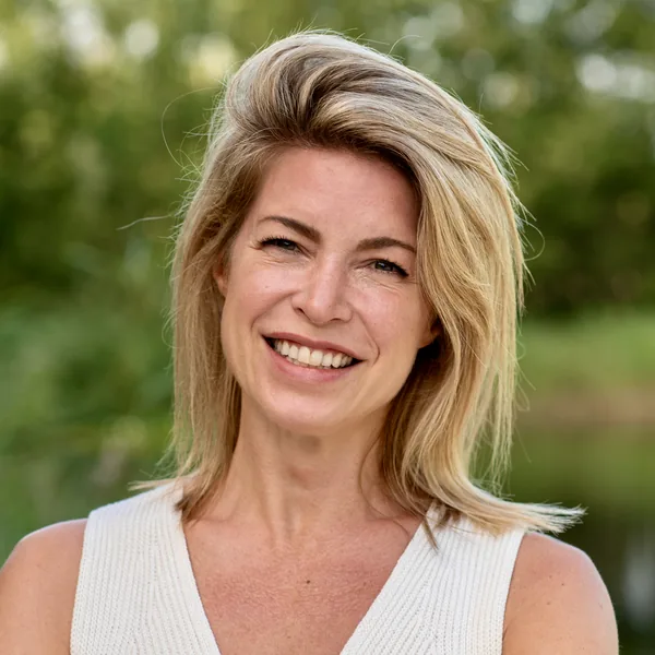 Porträt von Stephie Denner
